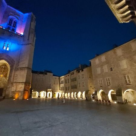 ヴィルフランシュ・ド・ルエルグLe Saint-Georgesアパートメント エクステリア 写真